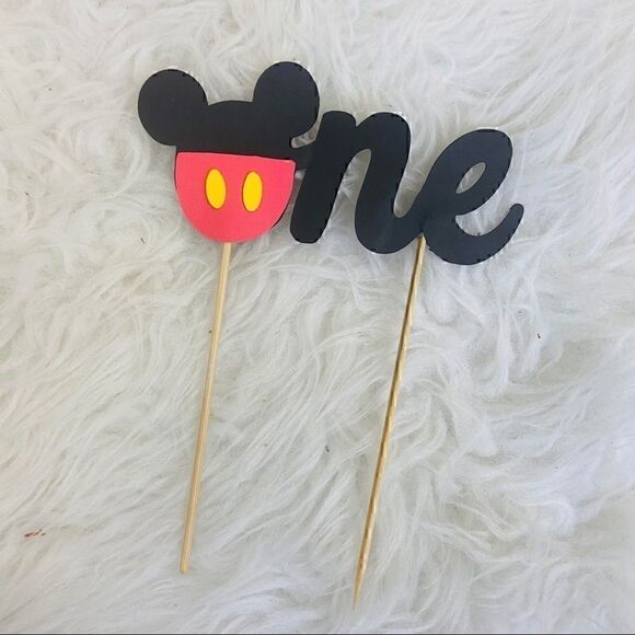 Mickey one cake topper first birthday party - Picture 9 of 11